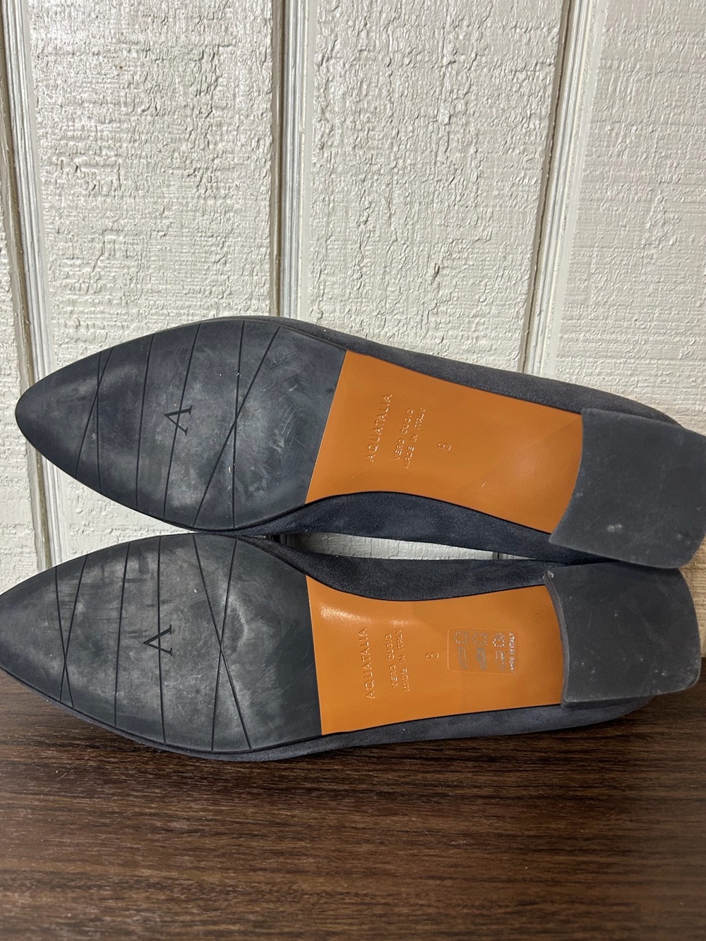 Aquatalia Suede Pumps, size 8. - Picture 7 of 8